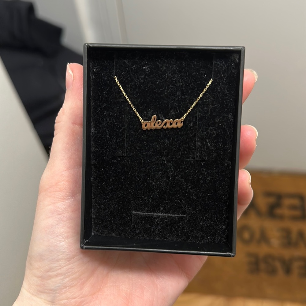 14K Gold ALEXA Nameplate Necklace